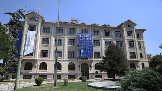 جامعة أنقرة ميديبول