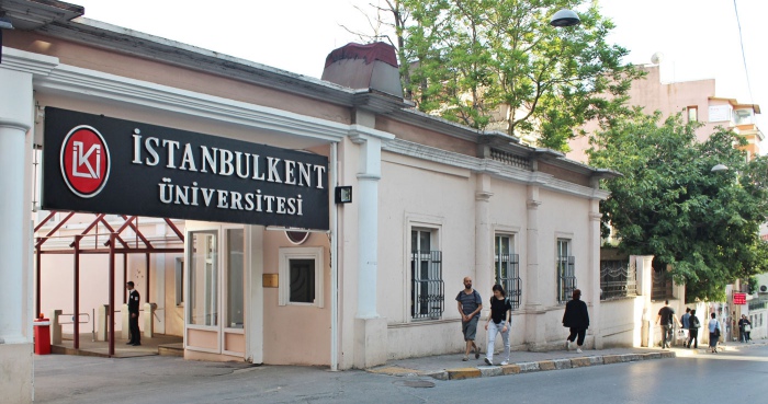 جامعة اسطنبول كينت