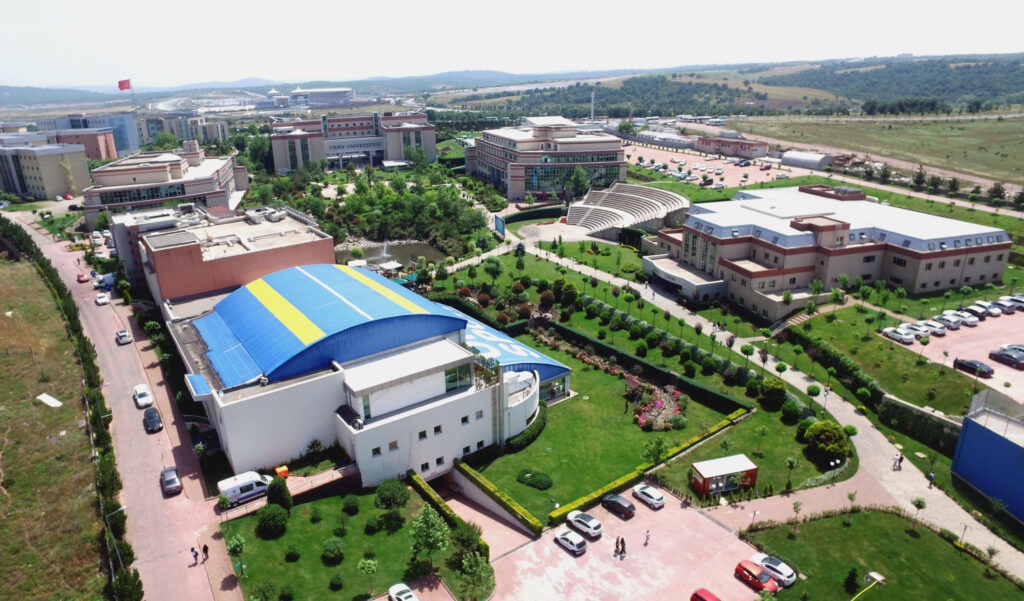 الحرم الجامعي في جامعة اوكان