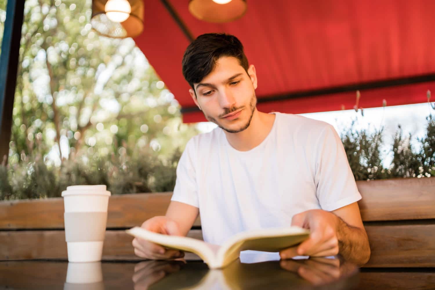 الدراسة في الخارج للسعوديين