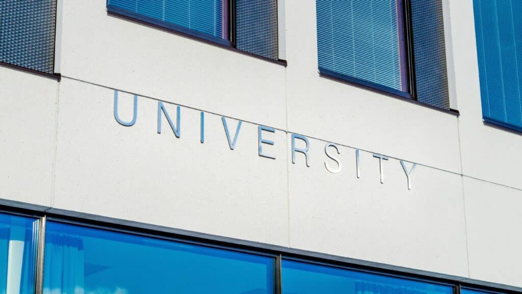 جامعات تركية خاصة معترفة في السعودية