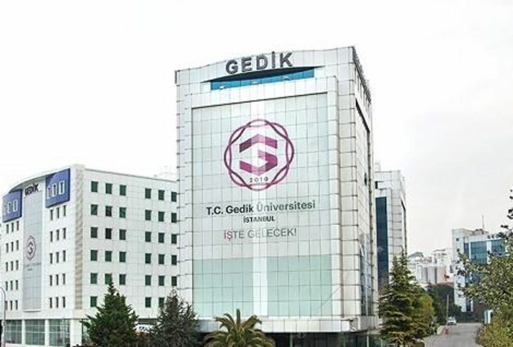 جامعة اسطنبول جيدك