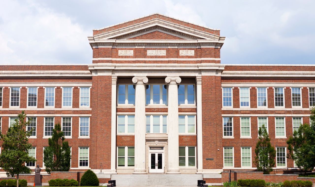 أفضل 10 جامعات خاصة تركية لدراسة طب الأسنان