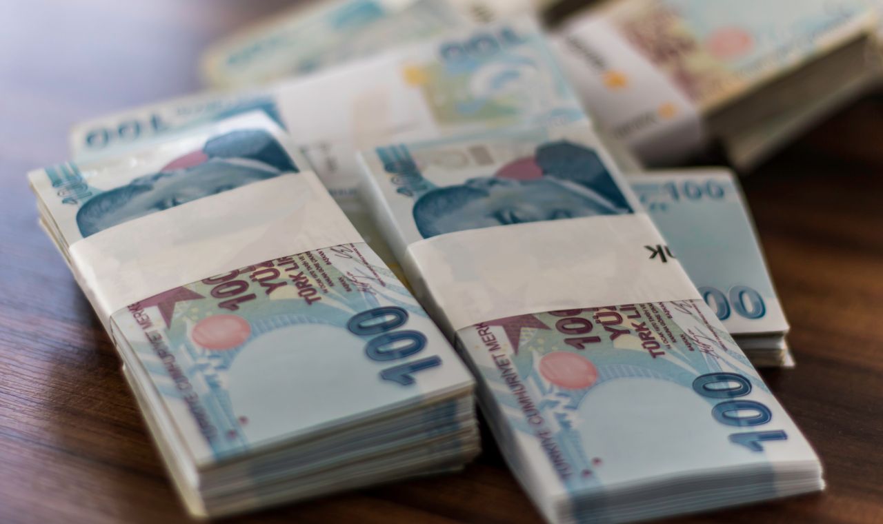 الدراسة والعمل في تركيا