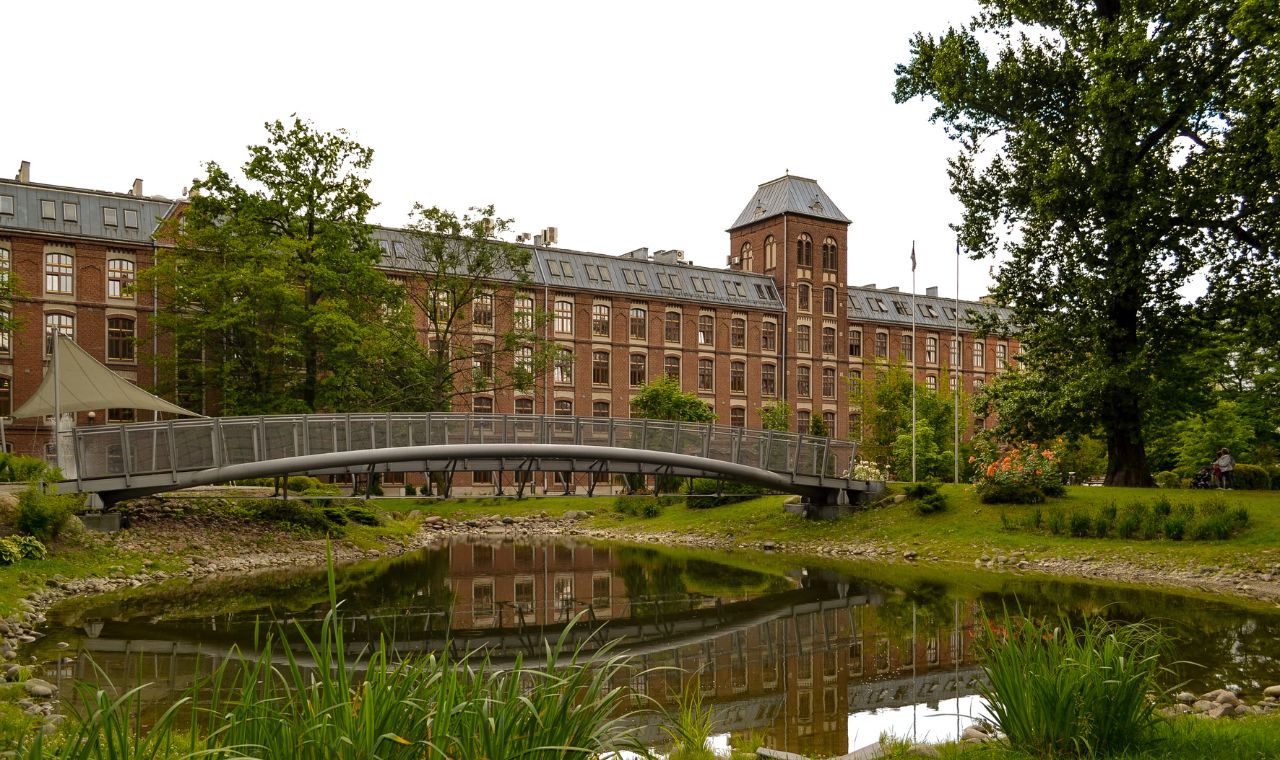 مميزات الدراسة في بولندا