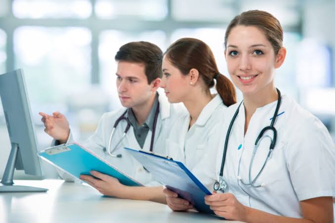 تكاليف دراسة الصيدلة في بولندا | أرخص جامعات بولندا 2024 2 تكاليف دراسة الصيدلة في بولندا